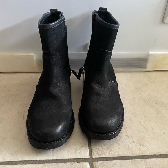 Tory Burch Simone Bootie worn twice - Picture 3 of 5